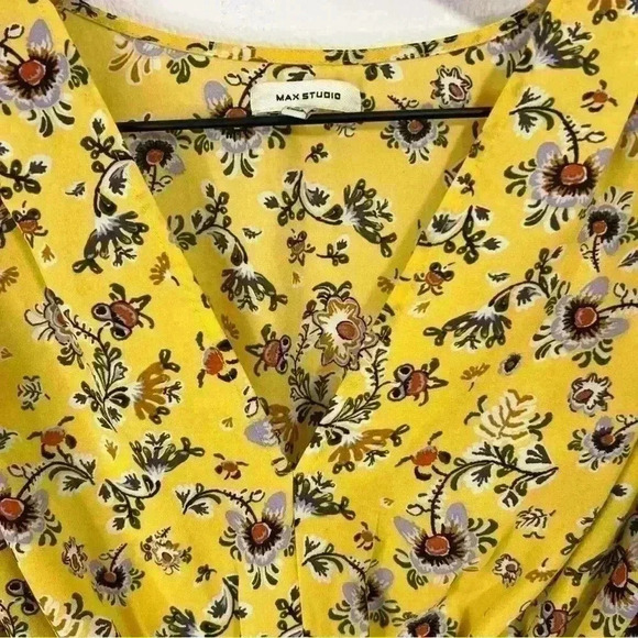 MAX STUDIO Yellow Floral V Neck Blouse with Ruffled Sleeves - Picture 5 of 12